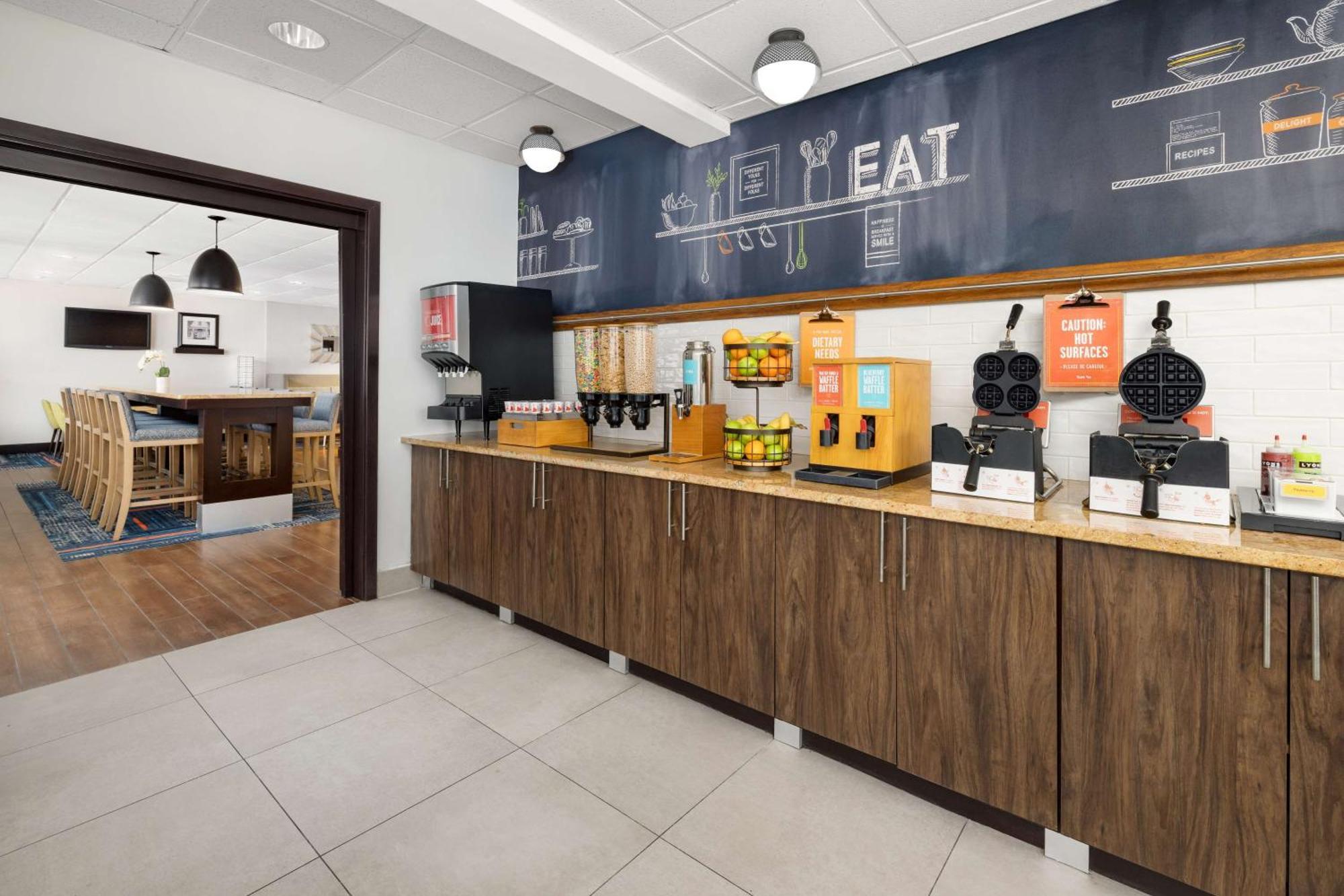 Hampton Inn Memphis-Walnut Grove/Baptist East Eksteriør bilde