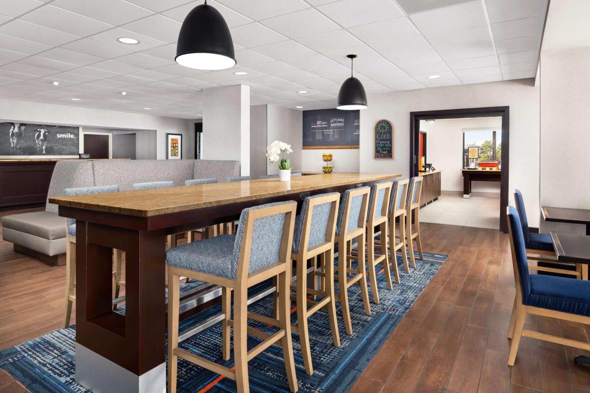 Hampton Inn Memphis-Walnut Grove/Baptist East Eksteriør bilde