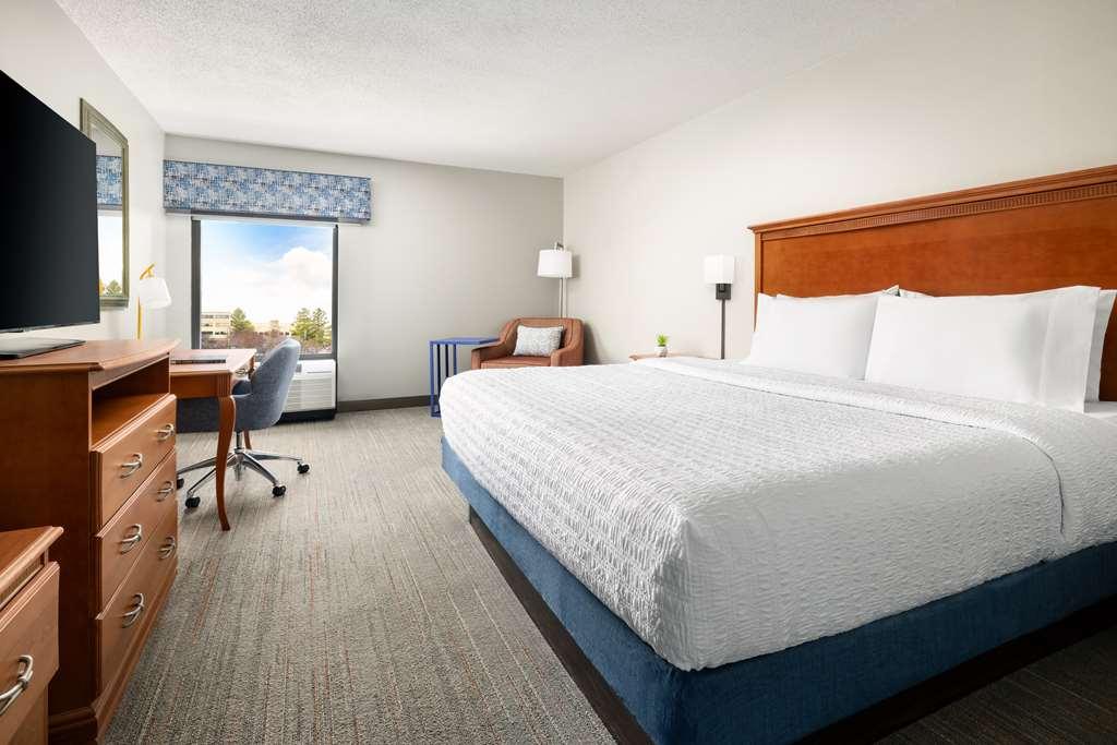 Hampton Inn Memphis-Walnut Grove/Baptist East Rom bilde